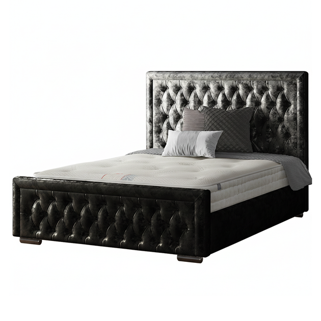 Sandringham Bordered Chesterfield Bed Frame with Matching Buttons in Crushed Velvet