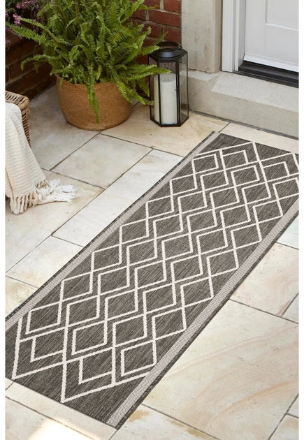 County--Diamond-Grey-Overhead_06