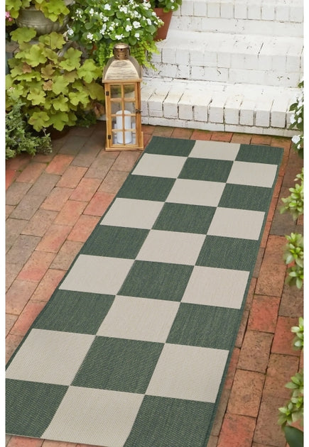 County-Chequer-Green-Overhead_01