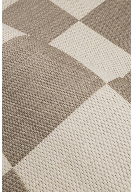 County-Chequer-Natural-Overhead_03