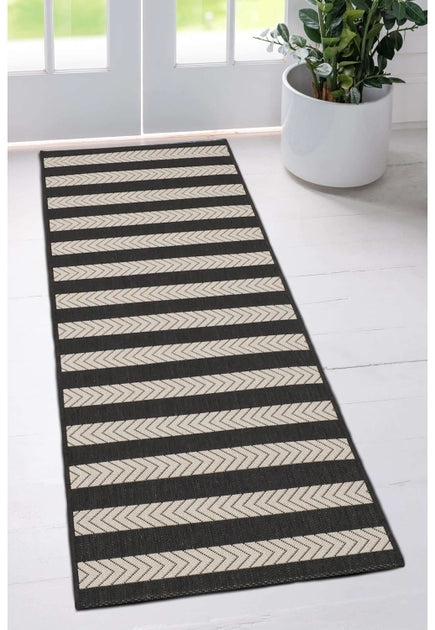 County-Stripe-Black-Overhead_01