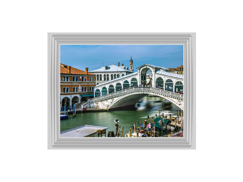 Famous Rialto bridge, Venice