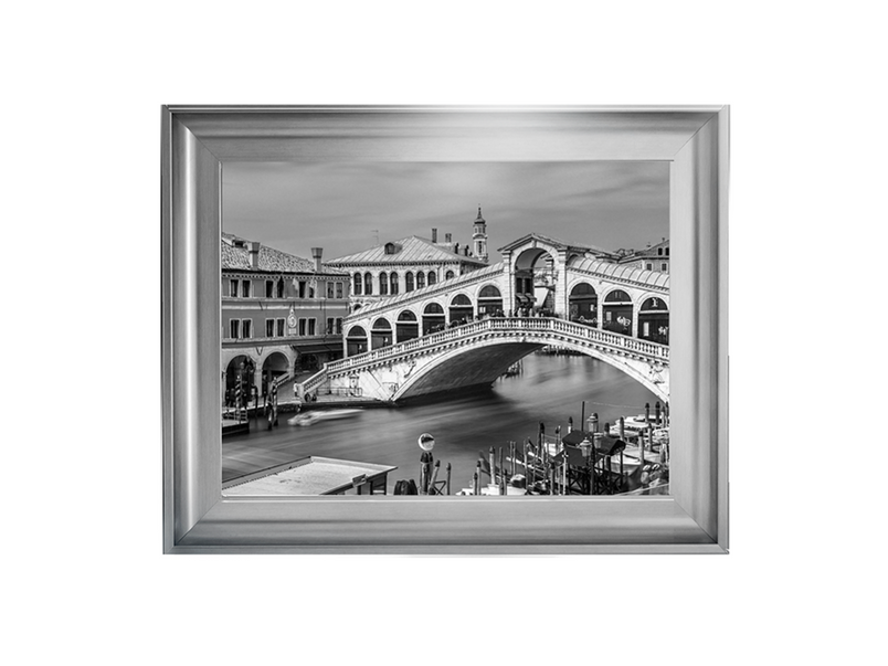 Famous Rialto bridge, Venice (Black & White)
