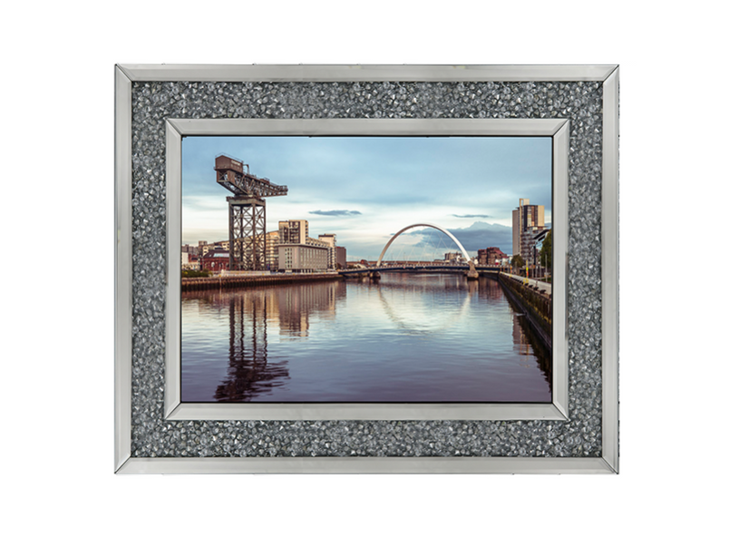 View along the river Clyde