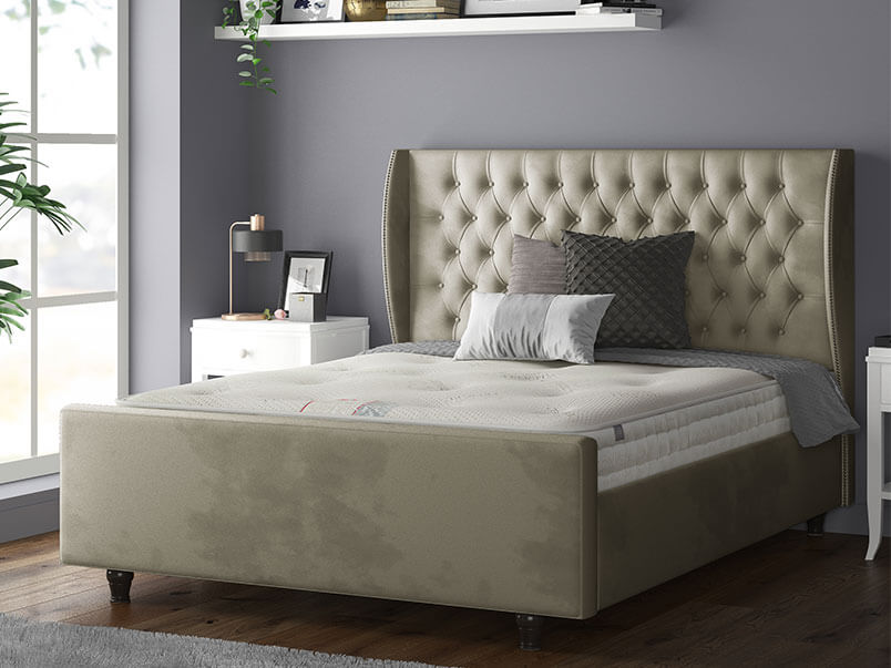 Aurora Chesterfield Wing Bed with Matching Buttons and Wooden Feet in Plush Velvet Charcoal
