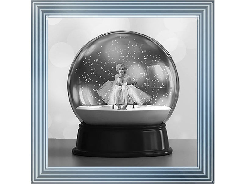 Marilyns Snowglobe