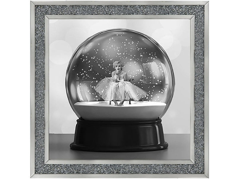 Marilyns Snowglobe