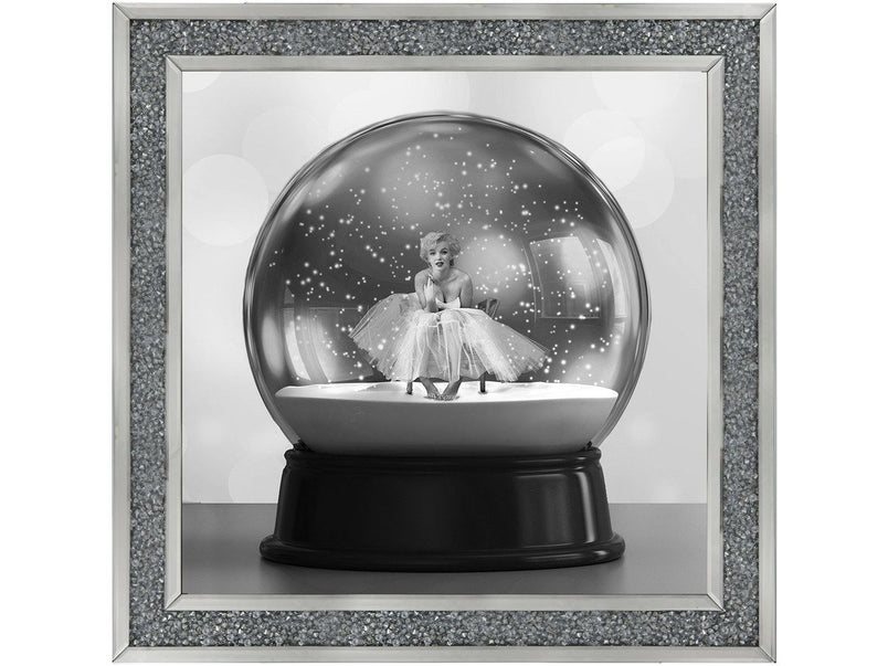 Marilyns Snowglobe