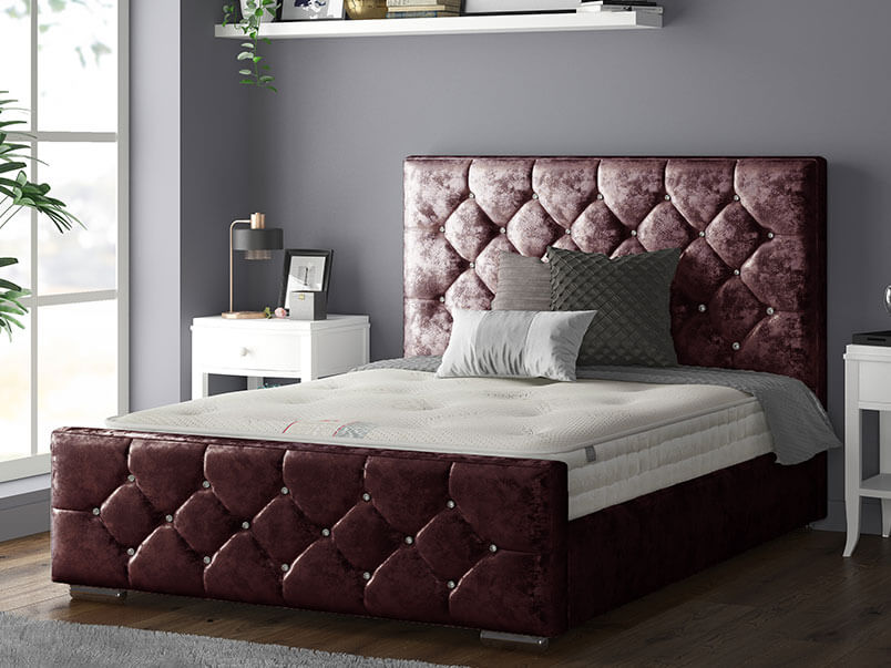 Belle Chesterfield Bed Frame with Diamonds in Crushed Velvet Black