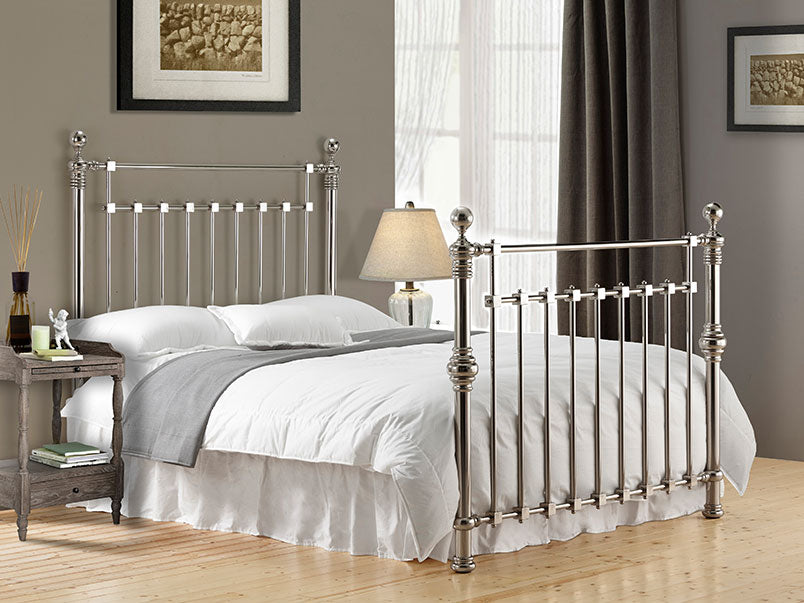 Edward Chrome Metal Bed