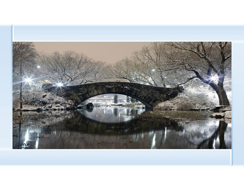Gapstow Bridge in Winter