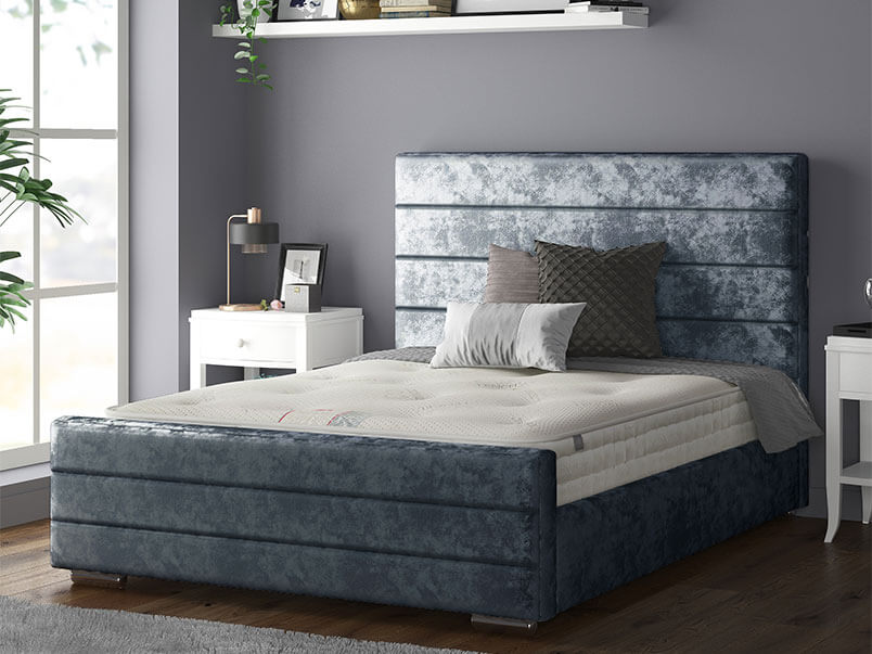 Kiara Bed Crush Velevt Denium