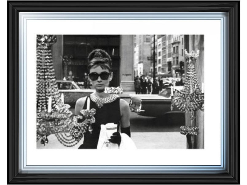 Audrey Hepburn (Window)