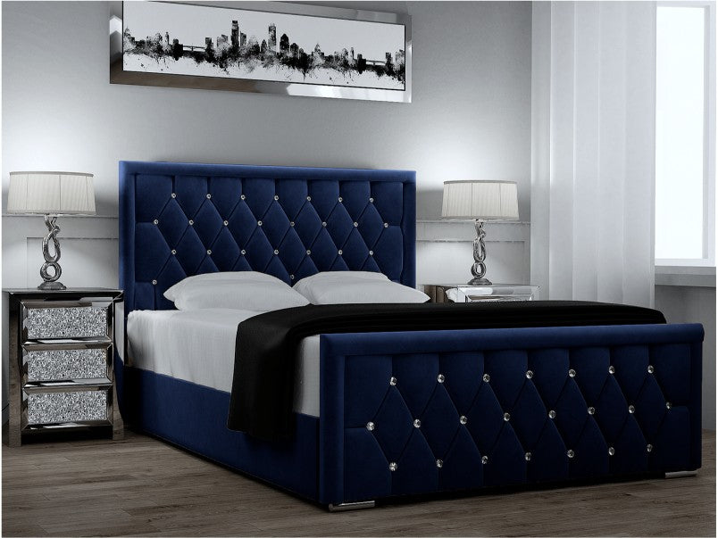 Sandringham Bordered Chesterfield Frame with Diamonds in Plush Velvet Royal Blue