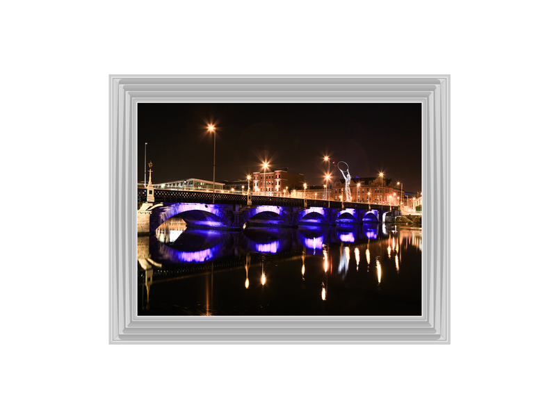 Ireland, View of Lagan Bridge