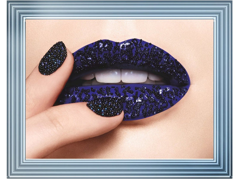 Blue Lips Glamour