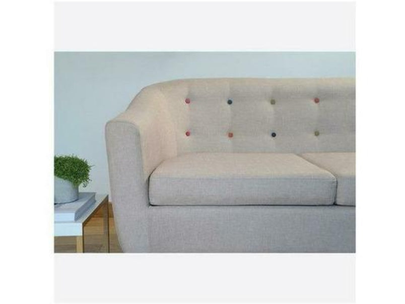 Hudson Sofa With Buttons Beige