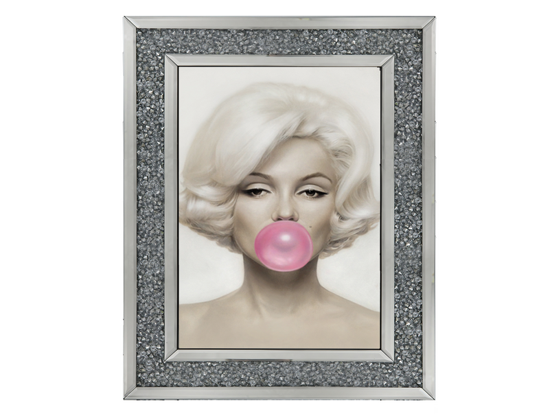 Marilyn bubble gum